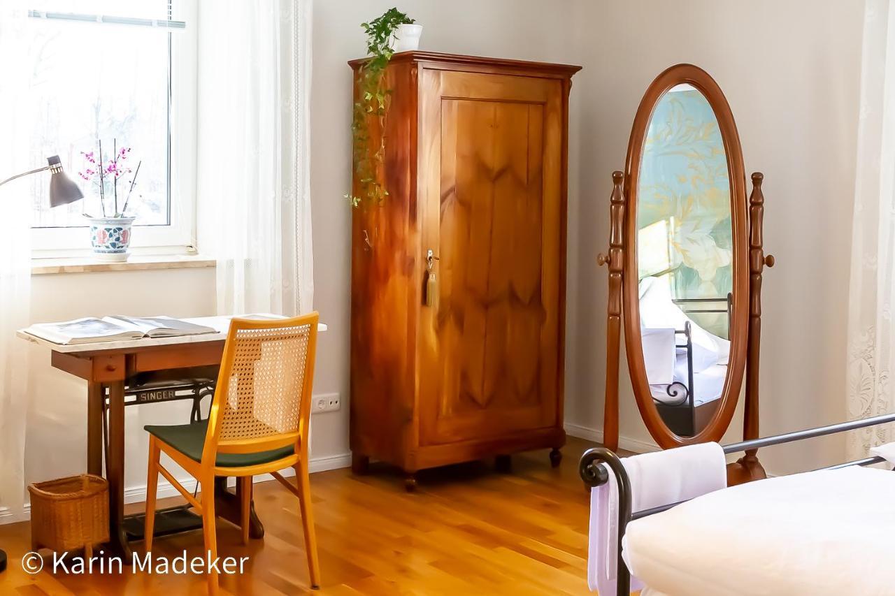 Design Ferienwohnung Mit Bauerngarten ヴァルトキルヒェン エクステリア 写真