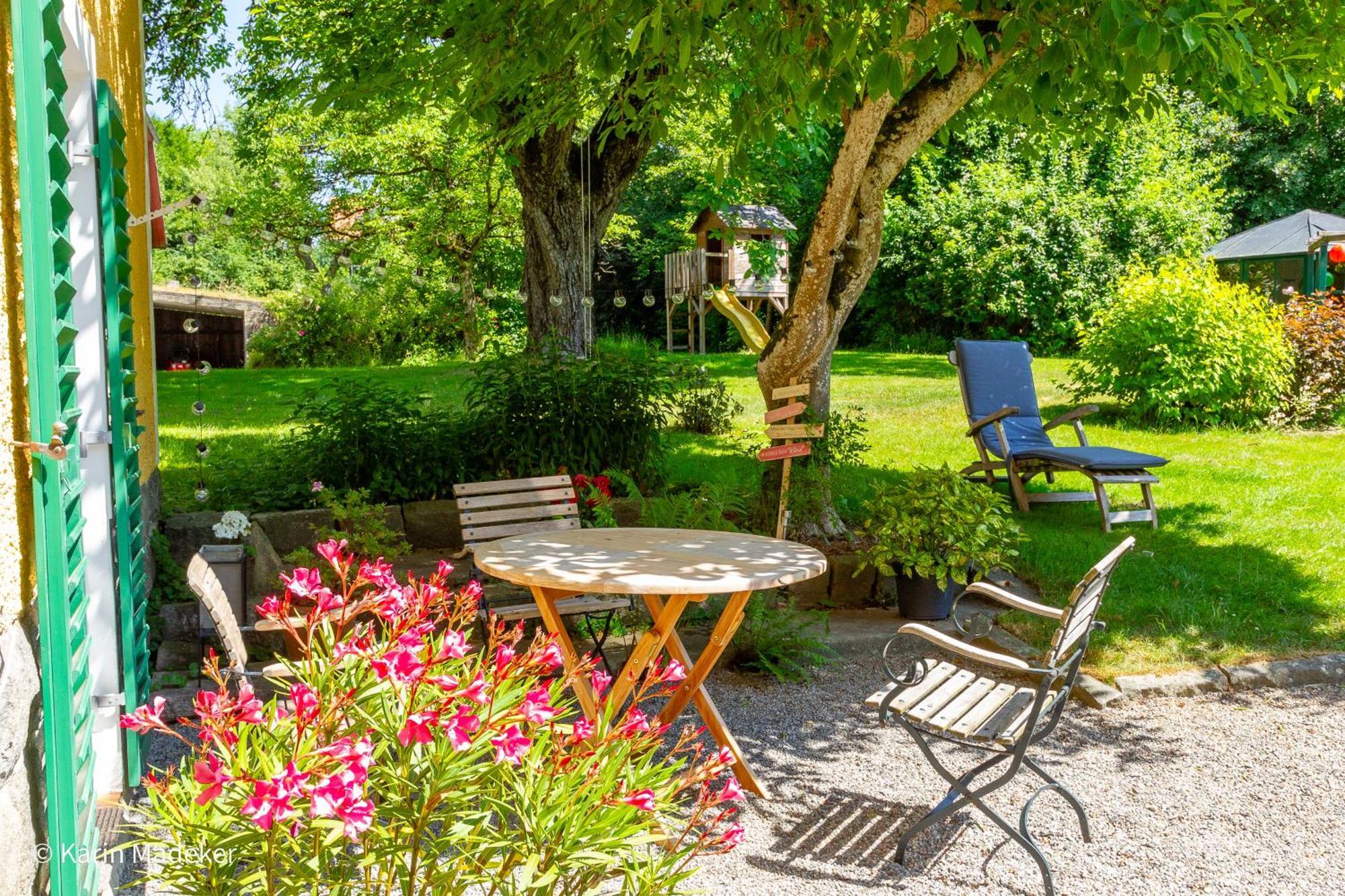 Design Ferienwohnung Mit Bauerngarten ヴァルトキルヒェン エクステリア 写真